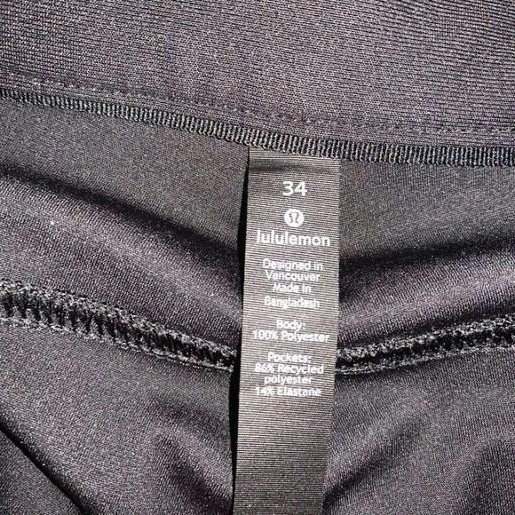 LuLu Lemon Men's size 34 ABC Pants - Picture 3 of 3